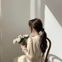 อาซี(พี่สาวนางเอก)