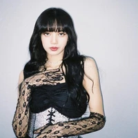 ริชชี่(นางเอก)