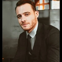 Dylan Kingston(ML)