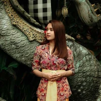 Sya (Natasha Syailendra)