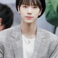 seo Chittaphon Leechaiyapornkul