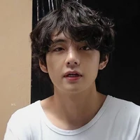 วาย//นายเอก,โอเมก้า