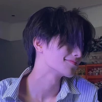 พีช(พระเอก+ลูกคนที่3)