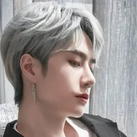 พ่อ(น.อ)😊😇