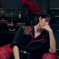 นาธา (พ่อนางเอก)