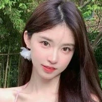 โมโม่(นางเอก)