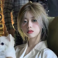 Emolla Kim