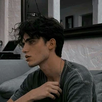 Marco Loaiza(26)