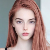 NATHALIA VALENCIA