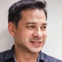 Adipati Emerson || Paman (Daddy)