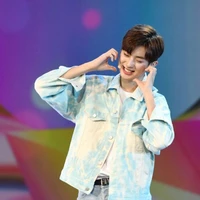 เหมยมี่(นายเอก)