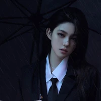 เมย์👾🪞