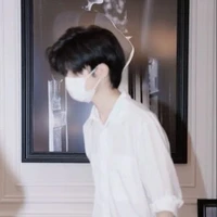เจมส์🧐(พ.พ.อ