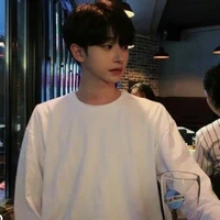 บอล(นายเอก)