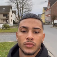 Vitor (VT)