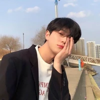 จิน (นายเอก)