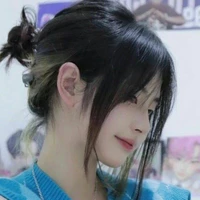 พรีม(นางเอก)
