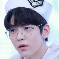 เพื่อนพระเอก