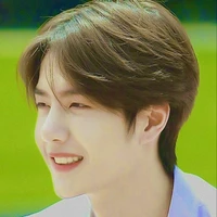 บาส:พระเอก: