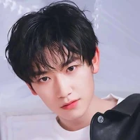 วิน:เพื่อนพระเอก: