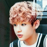 Kim taehyung (past)