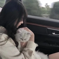 ปลายฟ้า(นางเอก+น้องสาวนินิว)