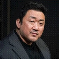 Mr. Kim Daisuke (Viviana