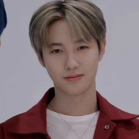 Huang Renjun 