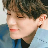 Park Jeno (Abang Viola Ke¹)