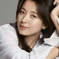 Deluna Lucifer [ Mama ]