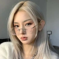 แบม(ใส่แว่น)