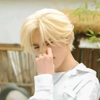 มิ้ว//พระเอก