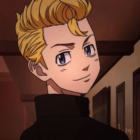 takemichi hanagaki (take ou Michi)