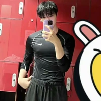 แม็ก(พ่อพระเอกทั้ง4)