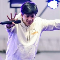 นน เพื่อน น.อ