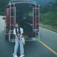 ทาย