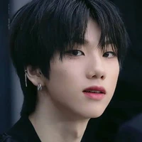 คิว[พระเอก]
