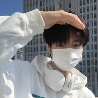 แบงค์(นายเอก)