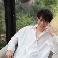 เฟิร์ส(พ.อ)