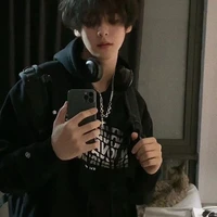 คนิน🧊(พระเอก6)