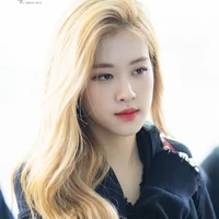 Jennifer Shakira Aniston