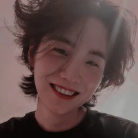 วิคเตอร์✨//พี่ชายพระเอก