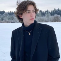 Sebastian ( พี่ชายนอ.)