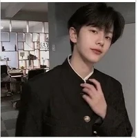 ไอซ์(เพื่อนพระเอก)