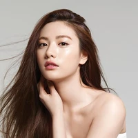 นีอา(เเม่นางเอก)