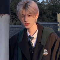 โอม:หลานนอ.