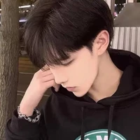 คิน(พระเอง).