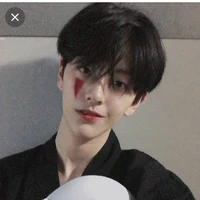 ไนท์(เพื่อน พอ)