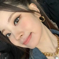 Dahyun Millicent(mama Jennifer Lawrence)