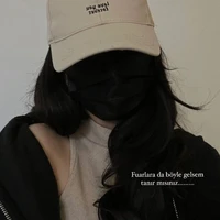 ม่อน
